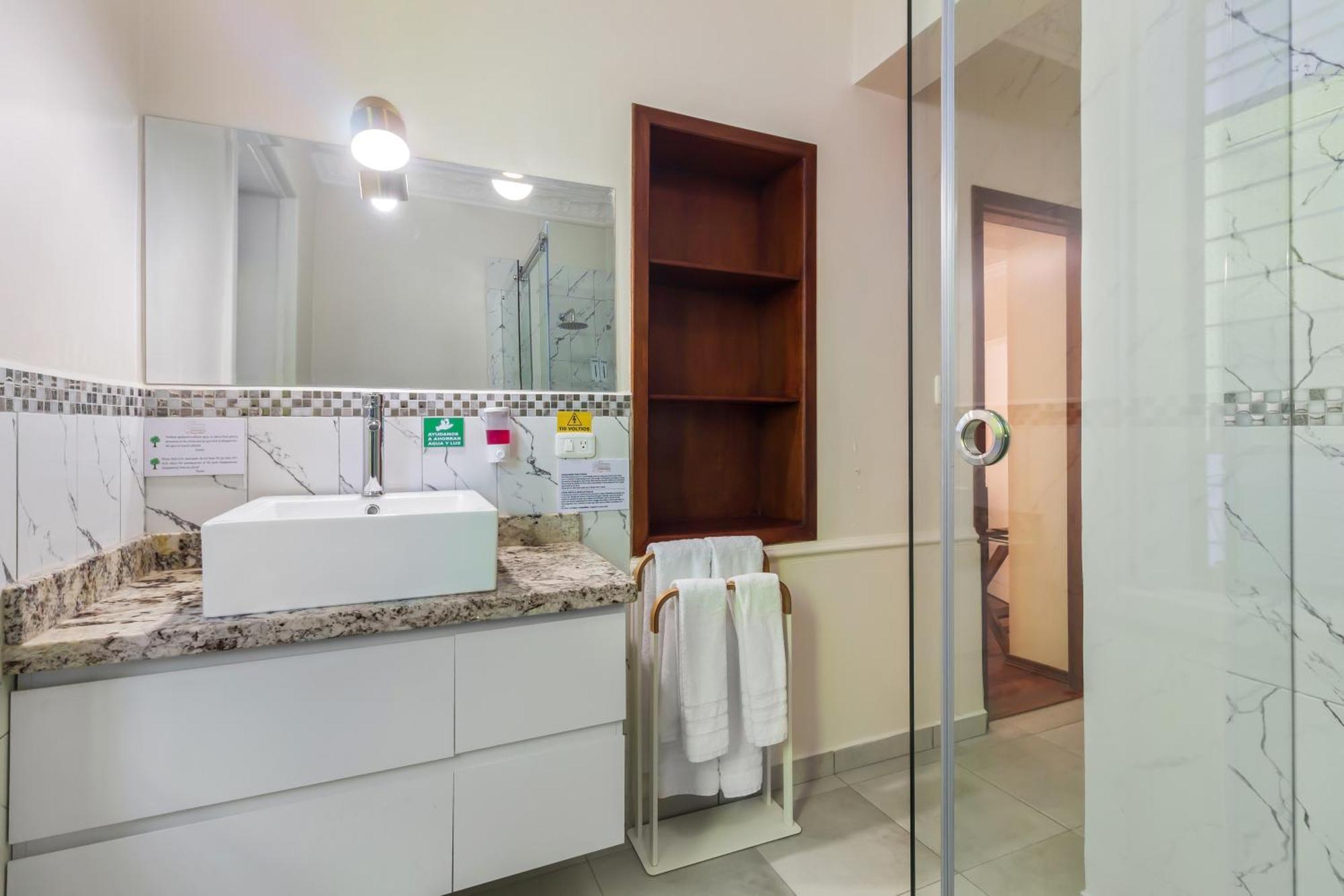 Hotel La Cartuja Κίτο Εξωτερικό φωτογραφία